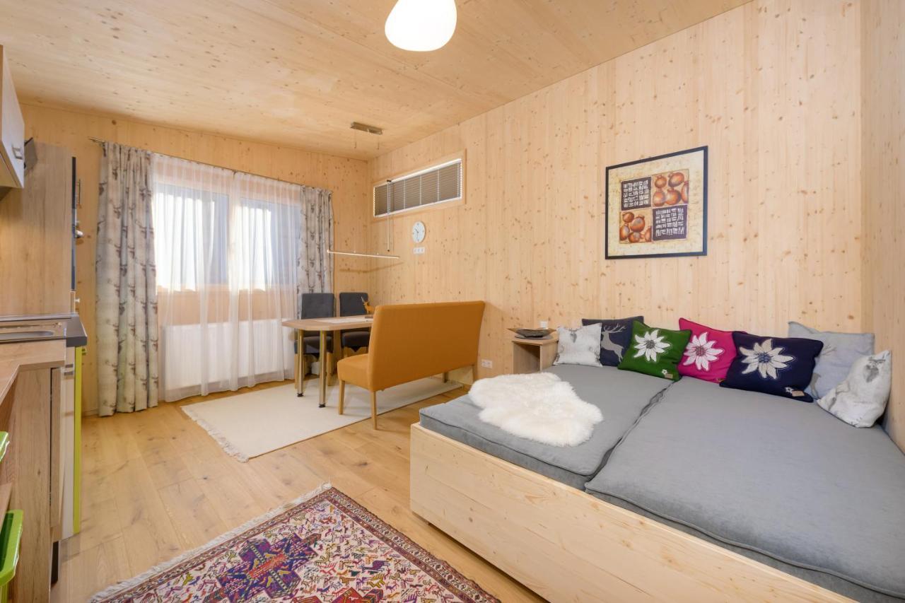 Appartement - Vollholz Studio Im Zentrum Von פלאכאו מראה חיצוני תמונה